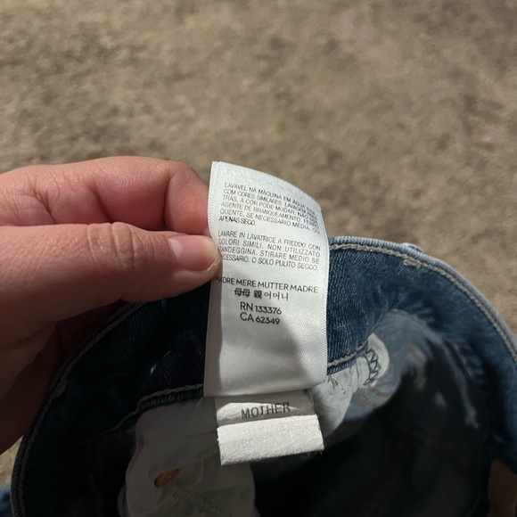 MOTHER The Weekender Fray Flare Jeans - Picture 7 of 15